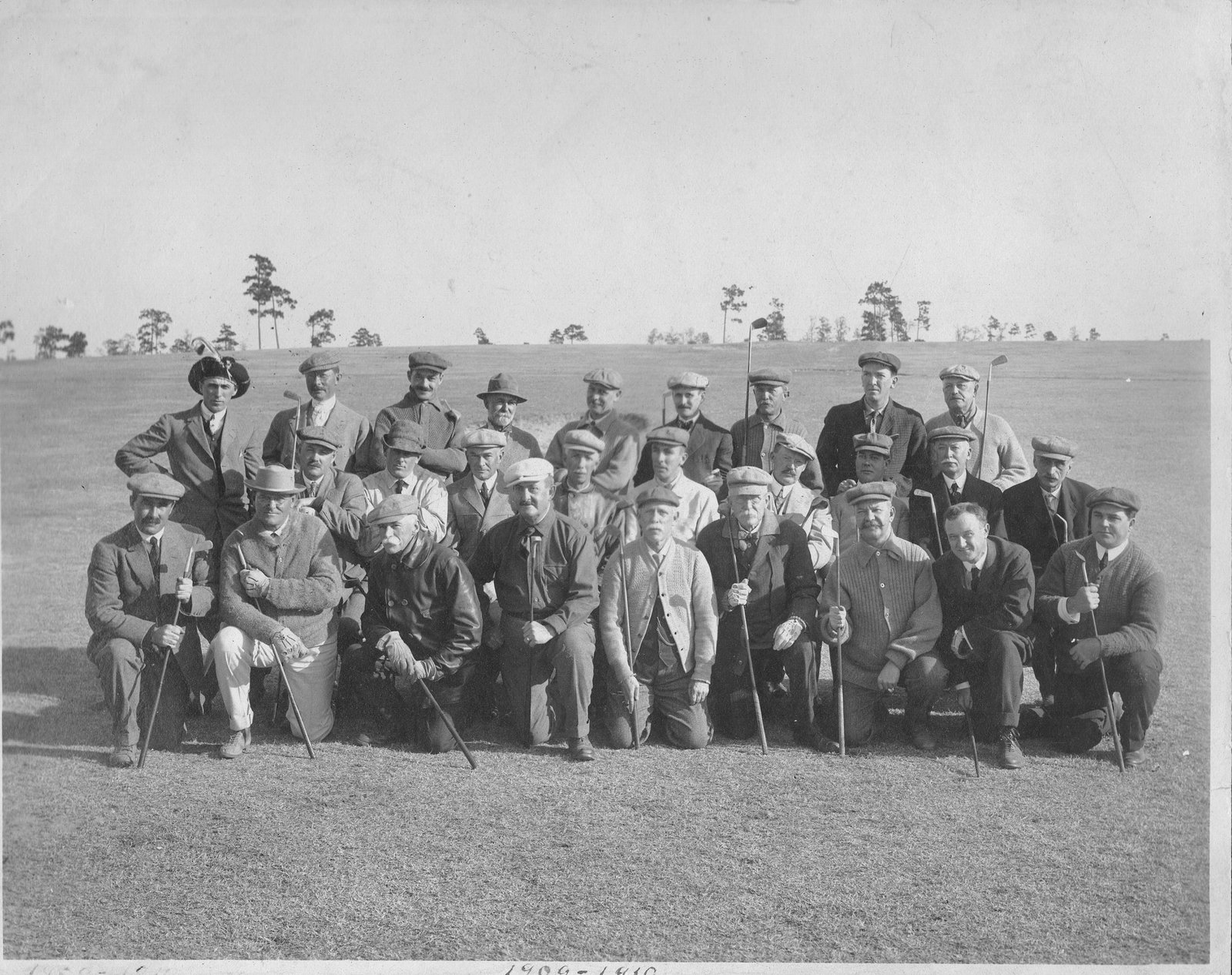 1909 Group Picture